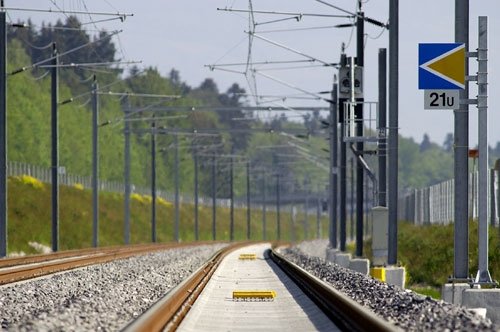 Plasser & Theurer and Siemens Mobility agree on partnership for long-term ETCS collaboration