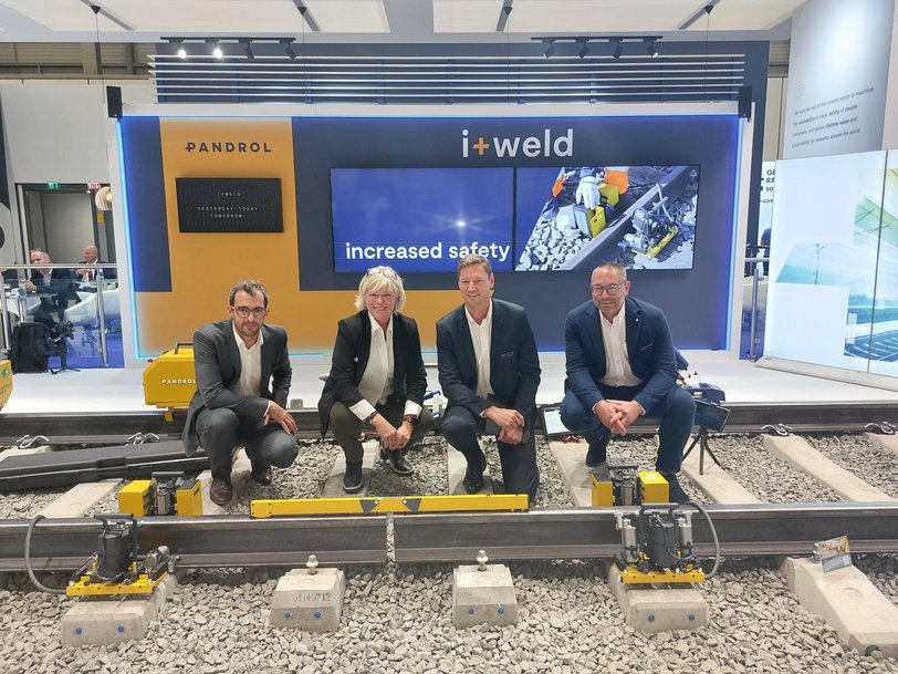 Pandrol Unveils New i+weld Solution 