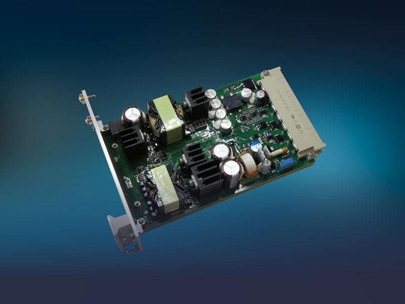 intreXis presents new 19″ Rack-Mount DC/DC Converter