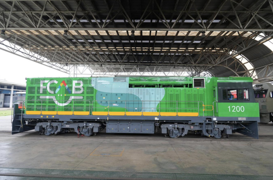 Hydrogen-powered locomotive exported to Chile by CRRC unveiled